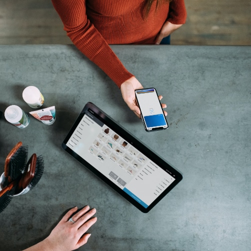 Caisse sur tablette